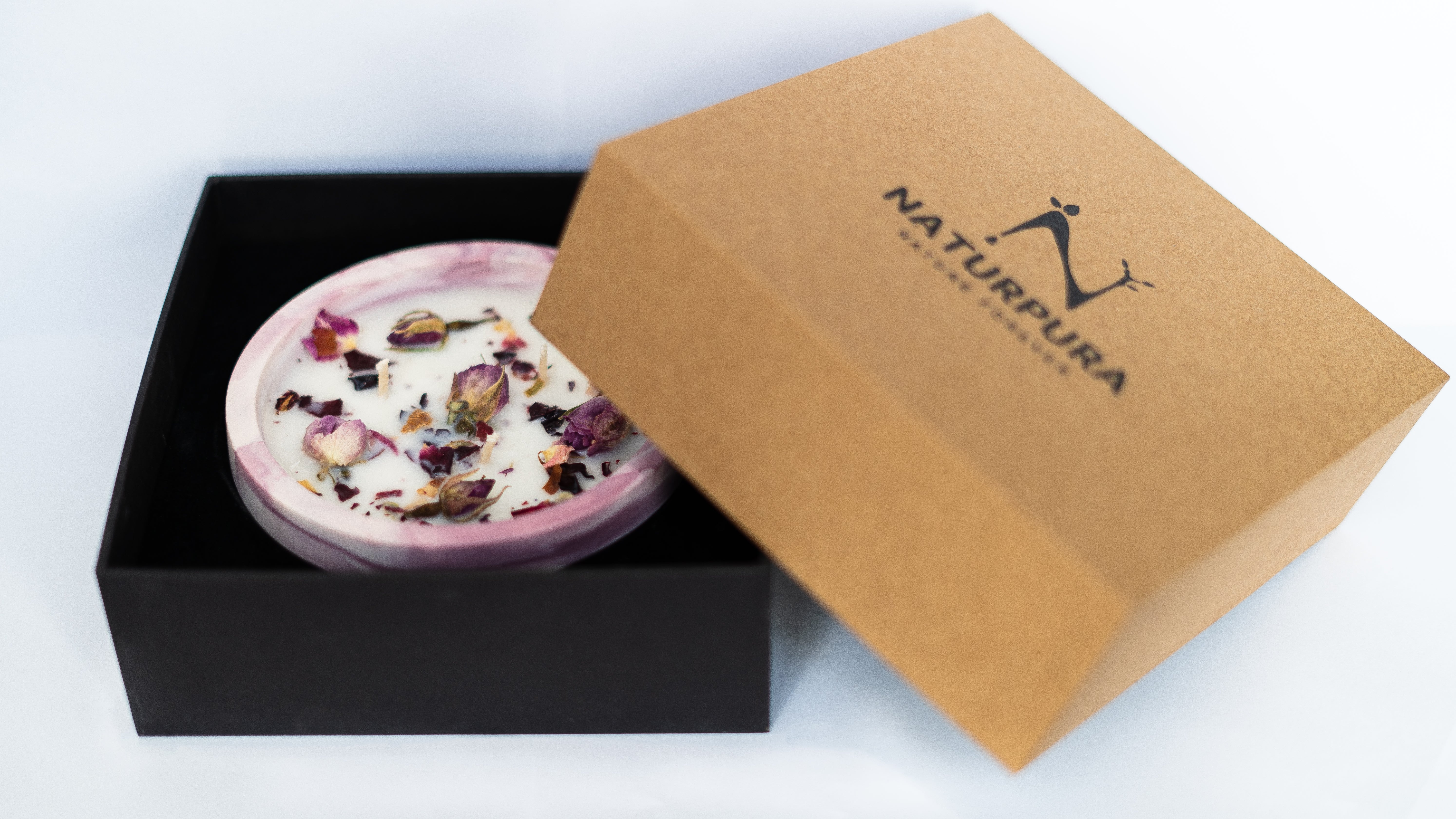 Lavender Natural Soy Candle in Plaster Cup