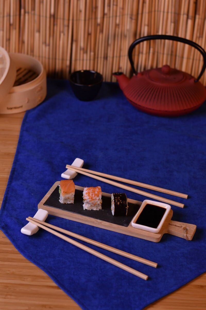 Kuro Ishi Sushi Set